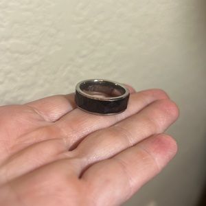 8MM Tungsten Carbide Ring - Faceted Chevron Pattern and Bevel Edge